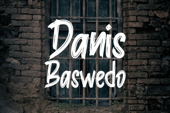 Danis Baswedo: A Display Font That Elevates Brand Content